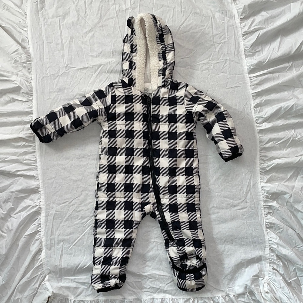 Wonder Nation snowsuit 6-9mons